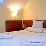 Bed & Breakfast Fehertoi Halaszcsarda Es Szalloda *
