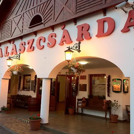 Fehertoi Halaszcsarda Es Szalloda Bed & Breakfast Szatymaz